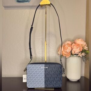 NWT!! MICHAEL KORS JETSET CROSSBODY
